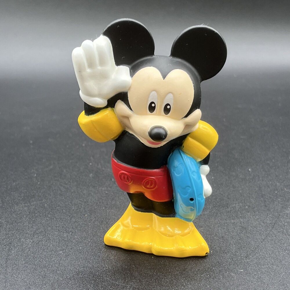 Mattel (CJF07) 2014 Disney Mickey Mouse Soft Plastic Bath Squirter.